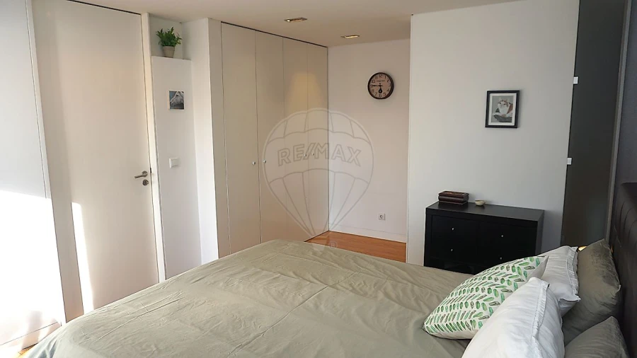 Apartamento T3 para Venda em Sé Nova, Santa Cruz, Almedina e São Bartolomeu Foto 32