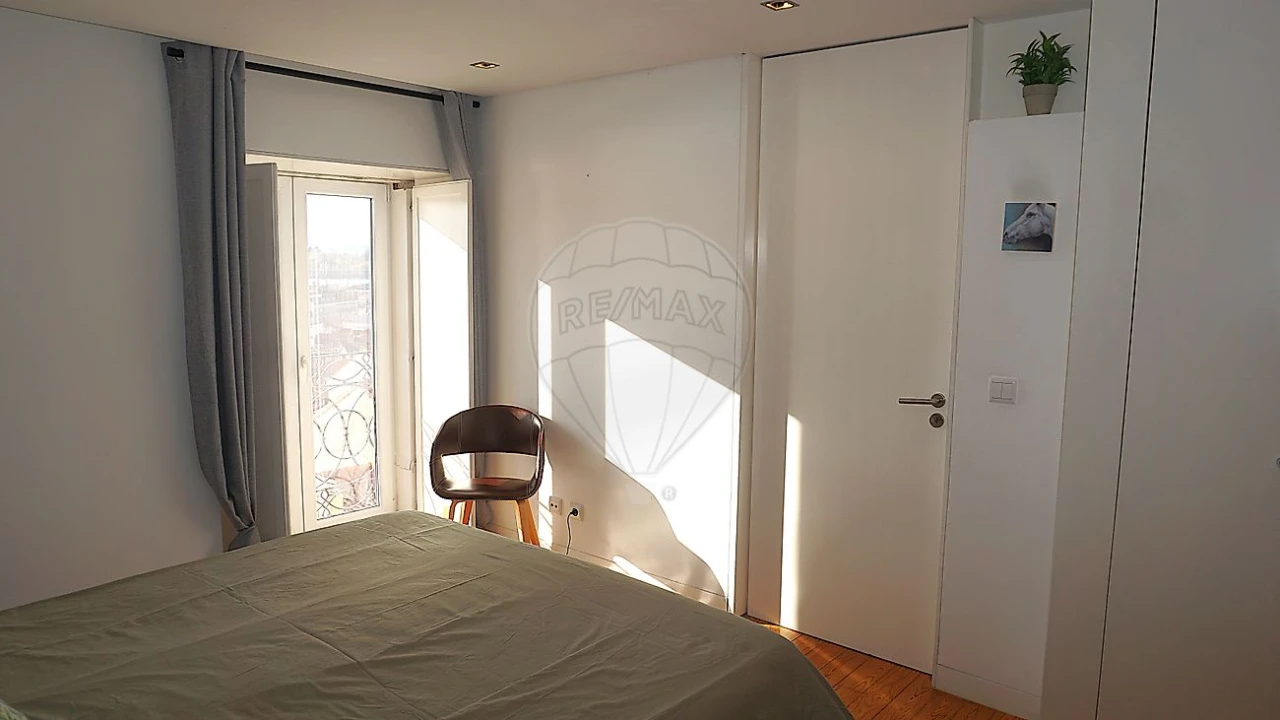 Apartamento T3 para Venda em Sé Nova, Santa Cruz, Almedina e São Bartolomeu Foto 33