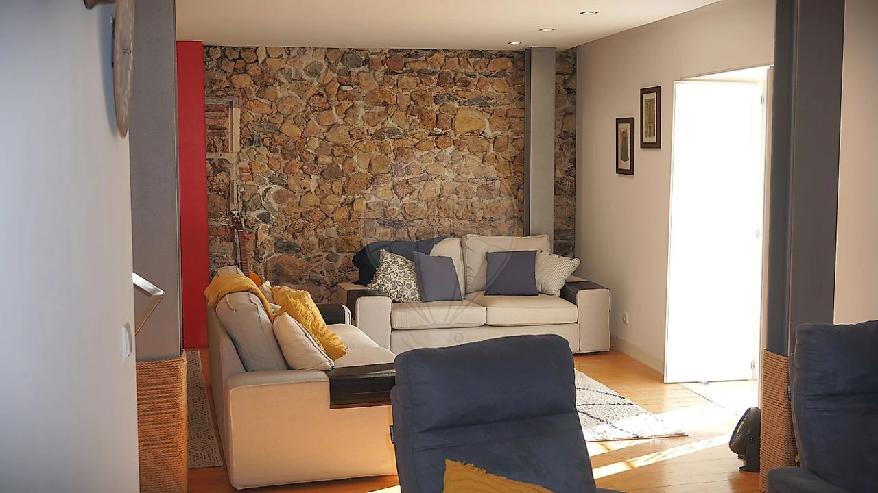 Apartamento T3 para Venda em Sé Nova, Santa Cruz, Almedina e São Bartolomeu Foto 24