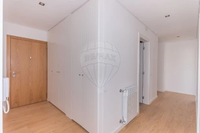 Apartamento T2 para Venda em Santo Antonio dos Olivais