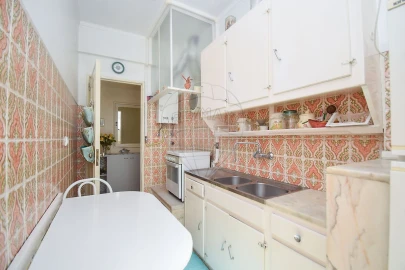 Apartamento T1 para Venda em Agualva e Mira-Sintra