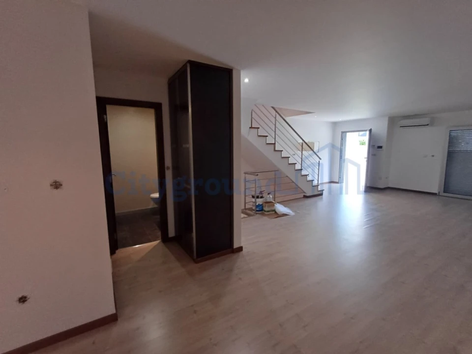 Moradia T3 para Venda em Leiria, Pousos, Barreira e Cortes Foto 10
