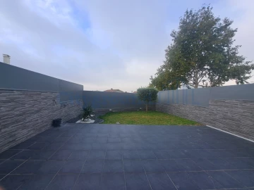 Moradia T3 para Venda em Leiria, Pousos, Barreira e Cortes