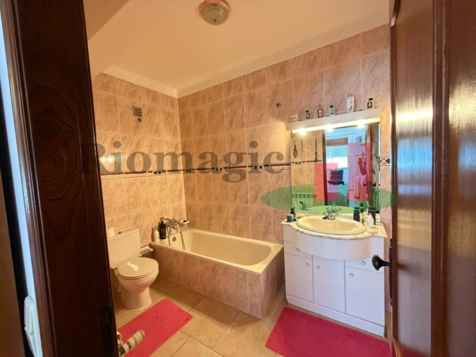 Apartamento T3 para Venda em Rio Maior Foto 16