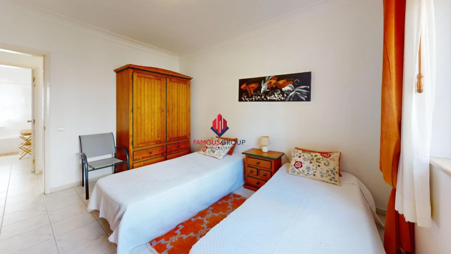 Apartamento T2 para Venda em Portimão Foto 17