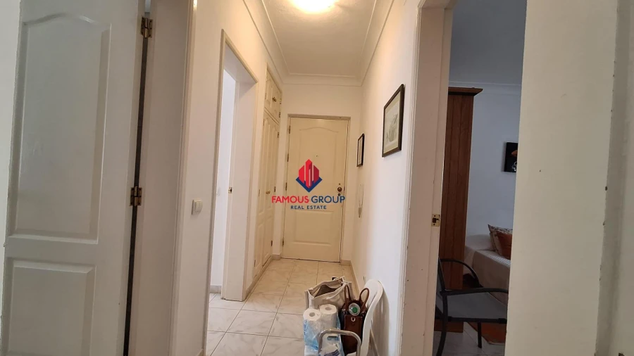 Apartamento T2 para Venda em Portimão Foto 18