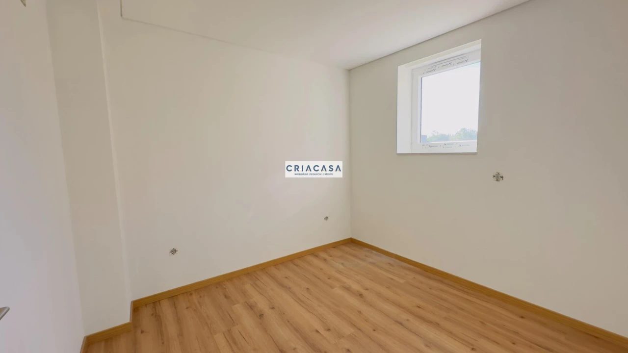Apartamento T2 para Venda em Campo Foto 10