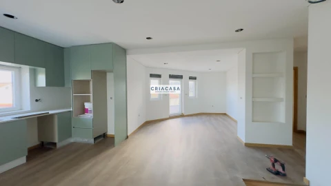 Apartamento T3 para Venda em Campo