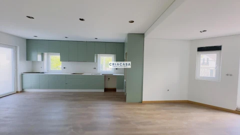 Apartamento T3 para Venda em Campo