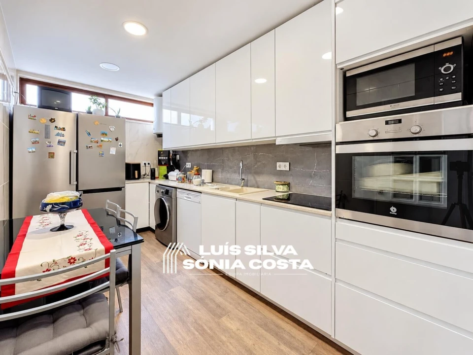 Apartamento T3 para Venda em São João da Madeira Foto 6