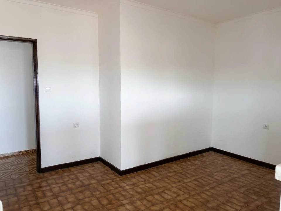 Moradia T3 para Venda em São João das Lampas e Terrugem Foto 4