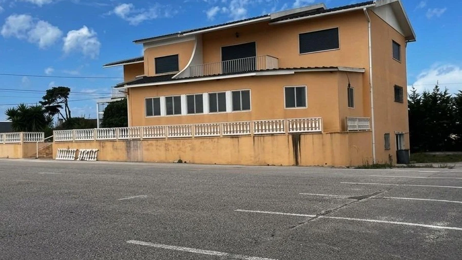 Moradia T3 para Venda em São João das Lampas e Terrugem
