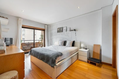 Apartamento T3 para Venda em São Vicente (Braga)