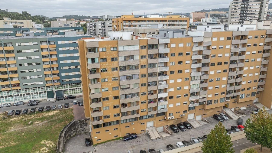 Apartamento T3 para Venda em São Vicente (Braga) Foto 2