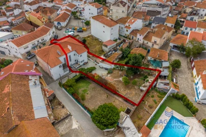 Moradia T4 para Venda em Valado dos Frades