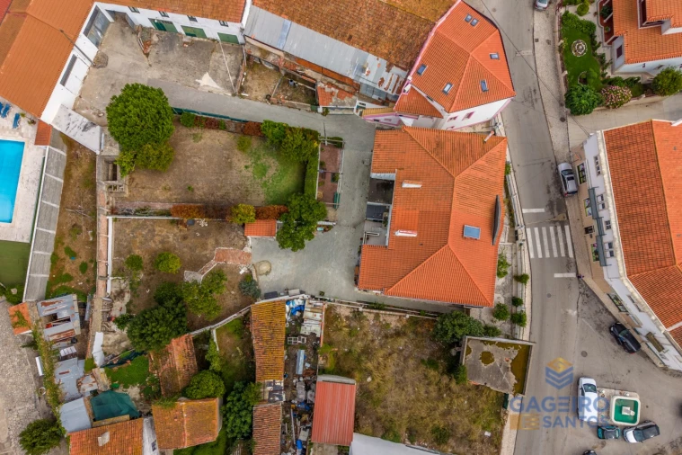 Moradia T4 para Venda em Valado dos Frades Foto 57