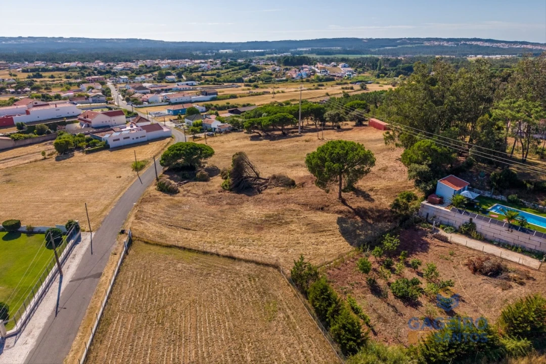 Terreno para Venda em Tornada e Salir do Porto Foto 8