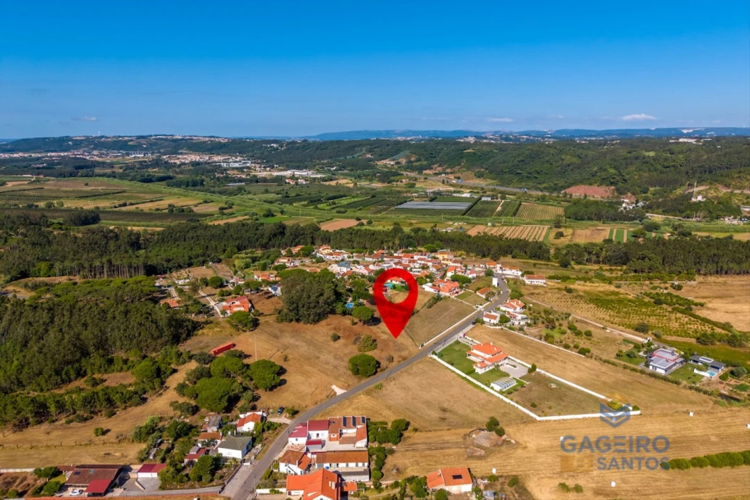Terreno para Venda em Tornada e Salir do Porto Foto 17