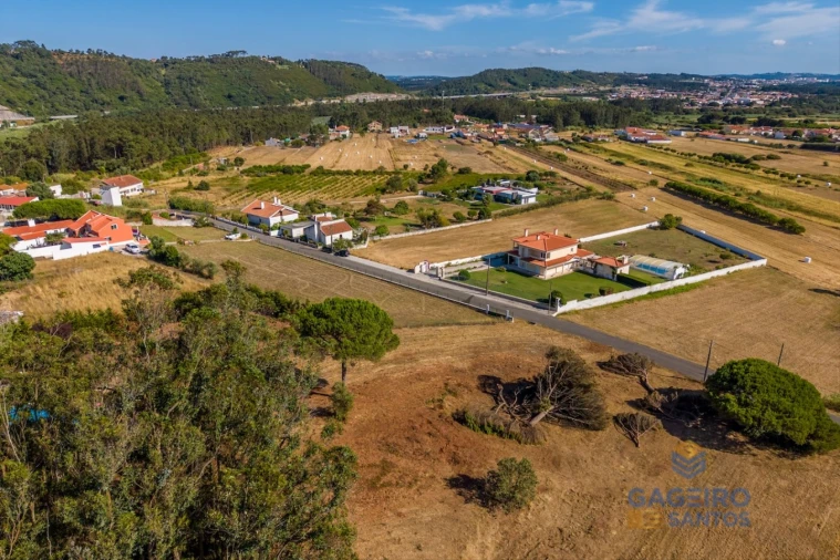 Terreno para Venda em Tornada e Salir do Porto Foto 5