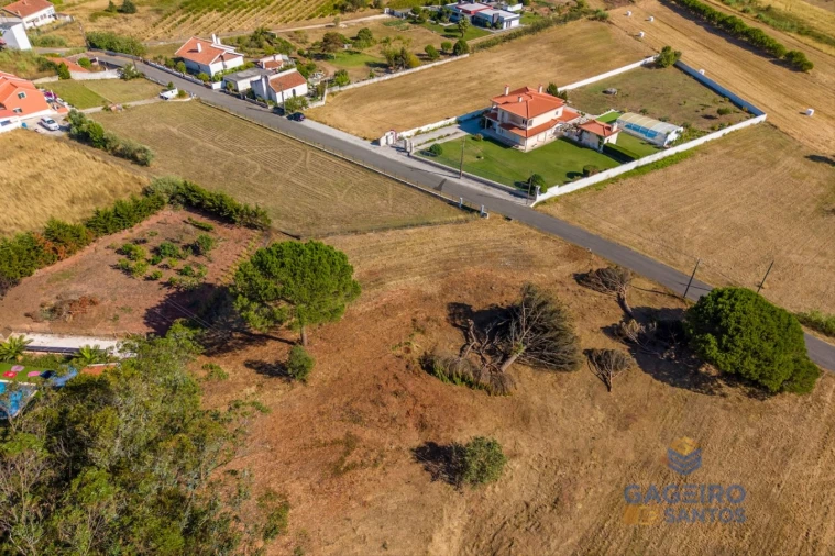 Terreno para Venda em Tornada e Salir do Porto Foto 11