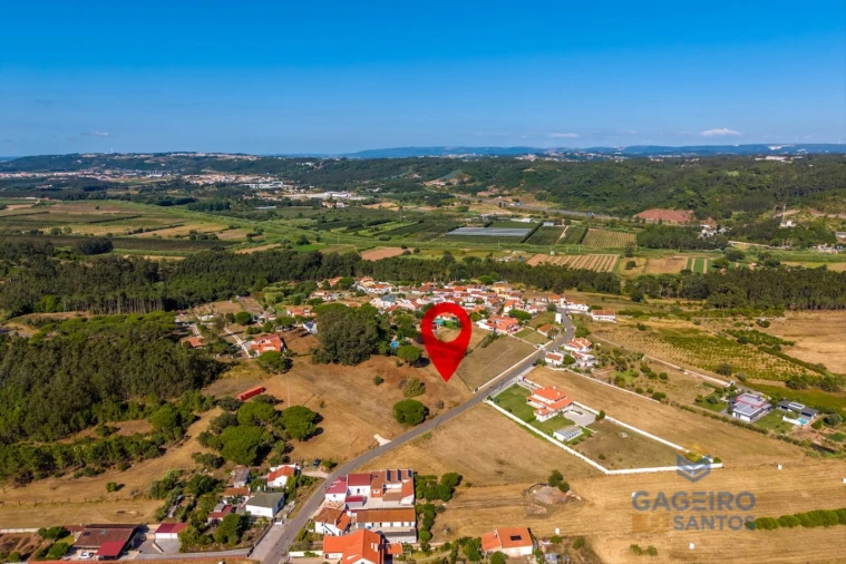 Terreno para Venda em Tornada e Salir do Porto Foto 17