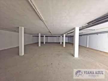 Armazém para Arrendamento em Santa Maria Maior e Monserrate e Meadela