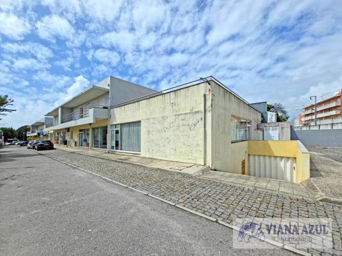 Armazém para Arrendamento em Santa Maria Maior e Monserrate e Meadela Foto 7