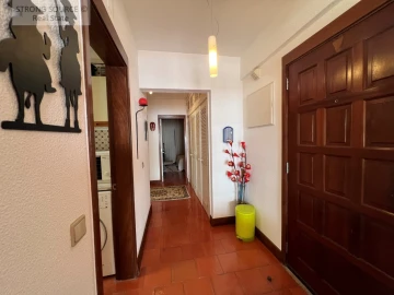 Apartamento T2 para Venda em Sesimbra (Santiago)