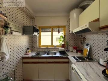 Apartamento T2 para Venda em Sesimbra (Santiago)