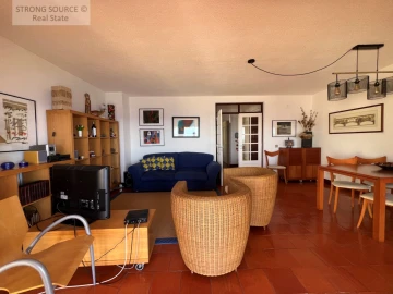 Apartamento T2 para Venda em Sesimbra (Santiago)
