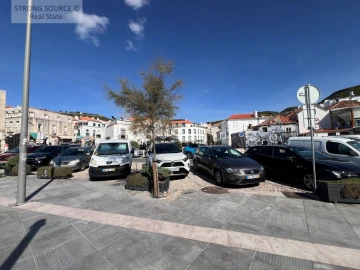 Apartamento T2 para Venda em Sesimbra (Santiago)