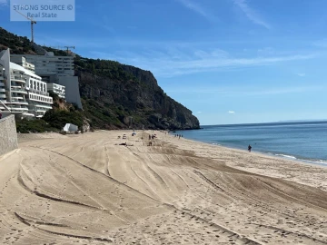 Apartamento T2 para Venda em Sesimbra (Santiago)