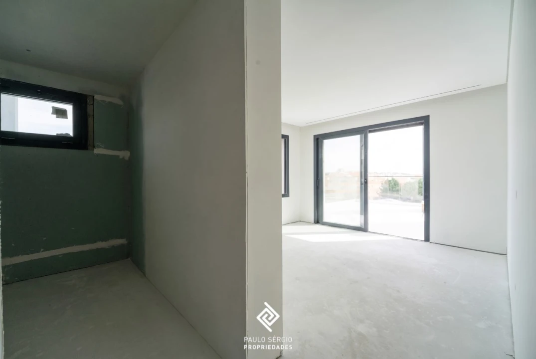 Apartamento T4 para Venda em Anta e Guetim Foto 18