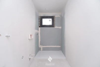 Apartamento T4 para Venda em Anta e Guetim
