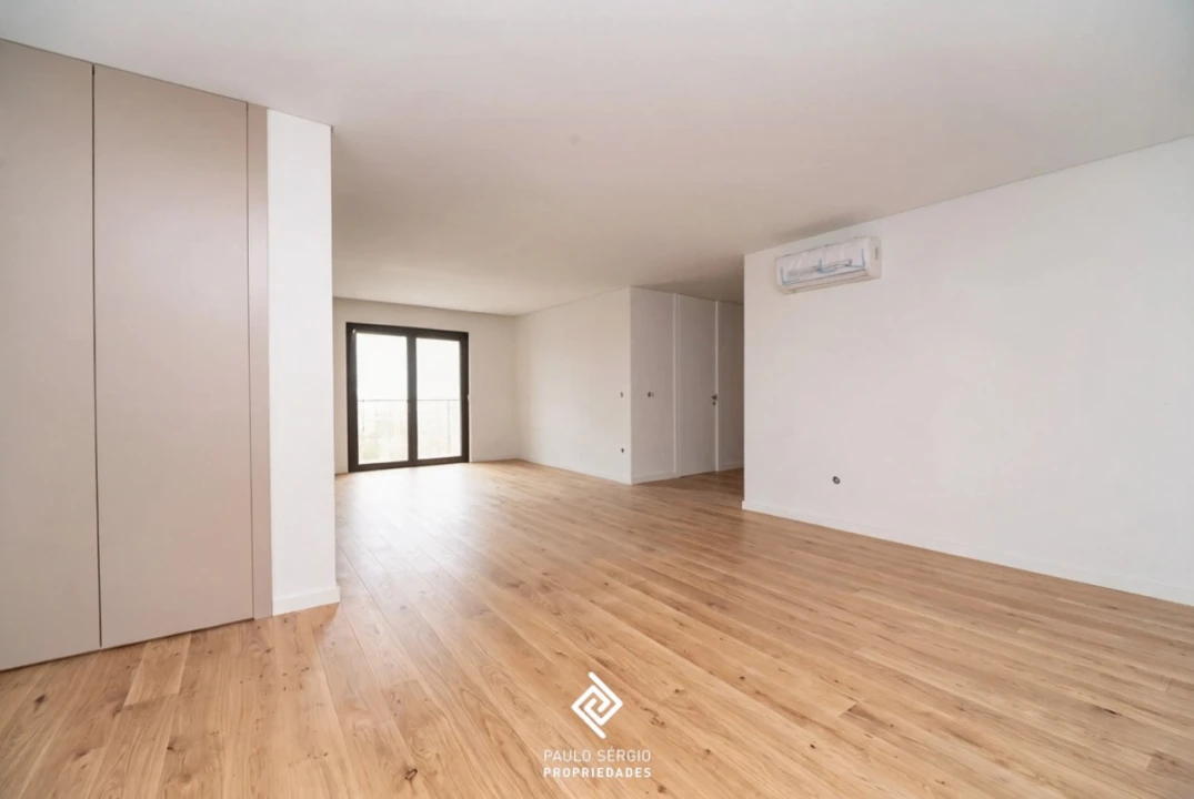 Apartamento T3 para Venda em Anta e Guetim Foto 6