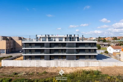 Apartamento T3 para Venda em Anta e Guetim