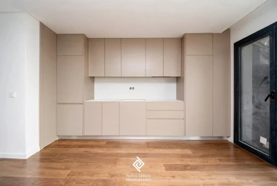 Apartamento T3 para Venda em Anta e Guetim