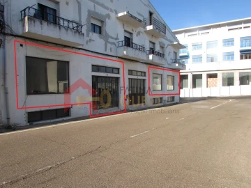 Loja para Arrendamento em Assunção, Ajuda, Salvador e Santo Ildefonso
