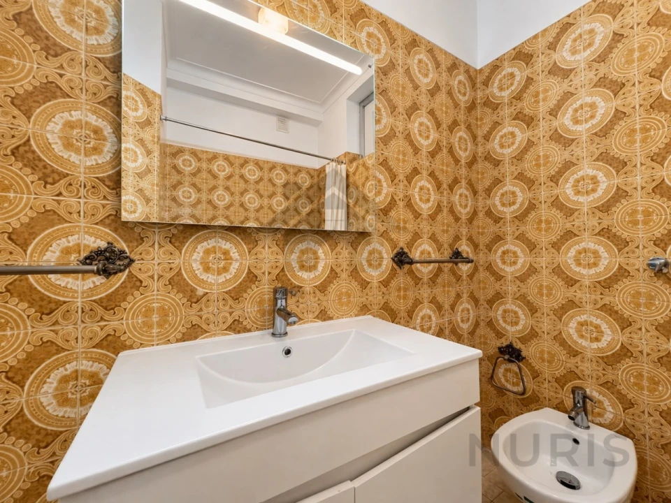 Apartamento T2 para Venda em Portimão Foto 12