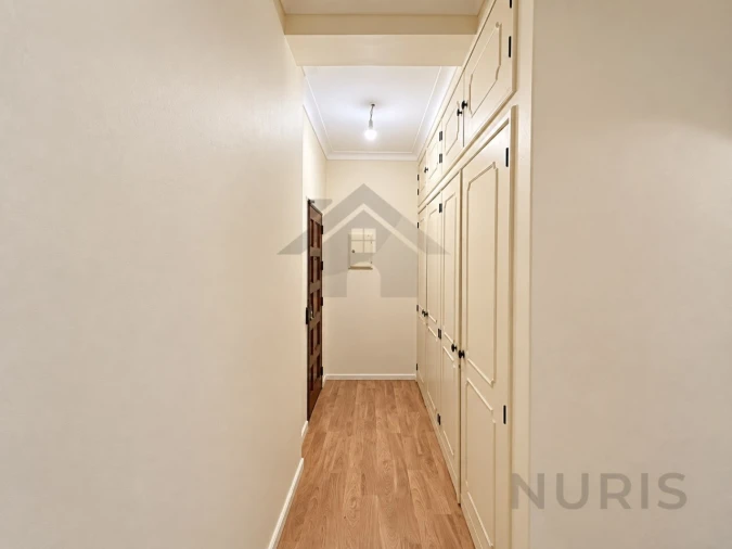 Apartamento T2 para Venda em Portimão Foto 5