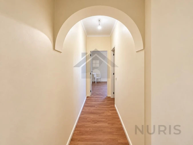 Apartamento T2 para Venda em Portimão Foto 6