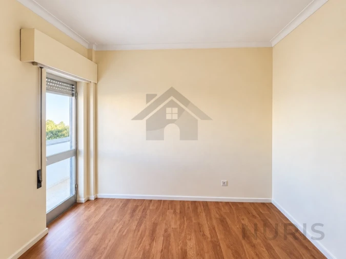 Apartamento T2 para Venda em Portimão Foto 8
