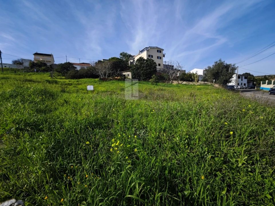 Terreno para Venda em Loures Foto 6