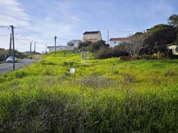 Terreno para Venda em Loures