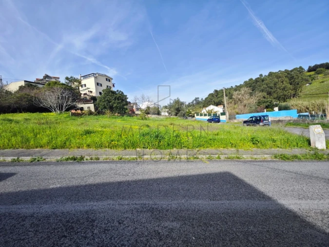 Terreno para Venda em Loures Foto 5