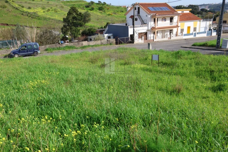 Terreno para Venda em Loures Foto 9