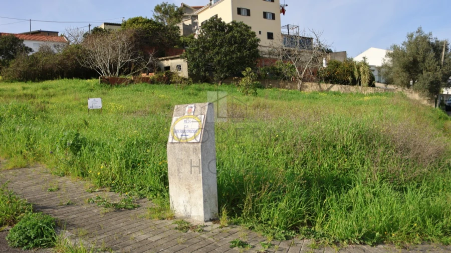 Terreno para Venda em Loures