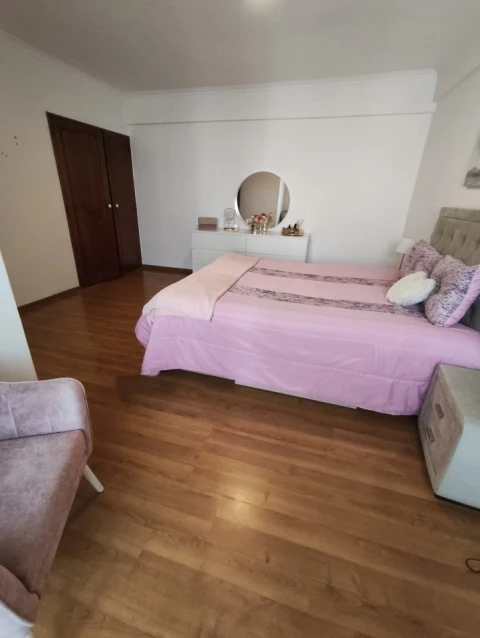 Apartamento T2 para Venda em Algueirão-Mem Martins