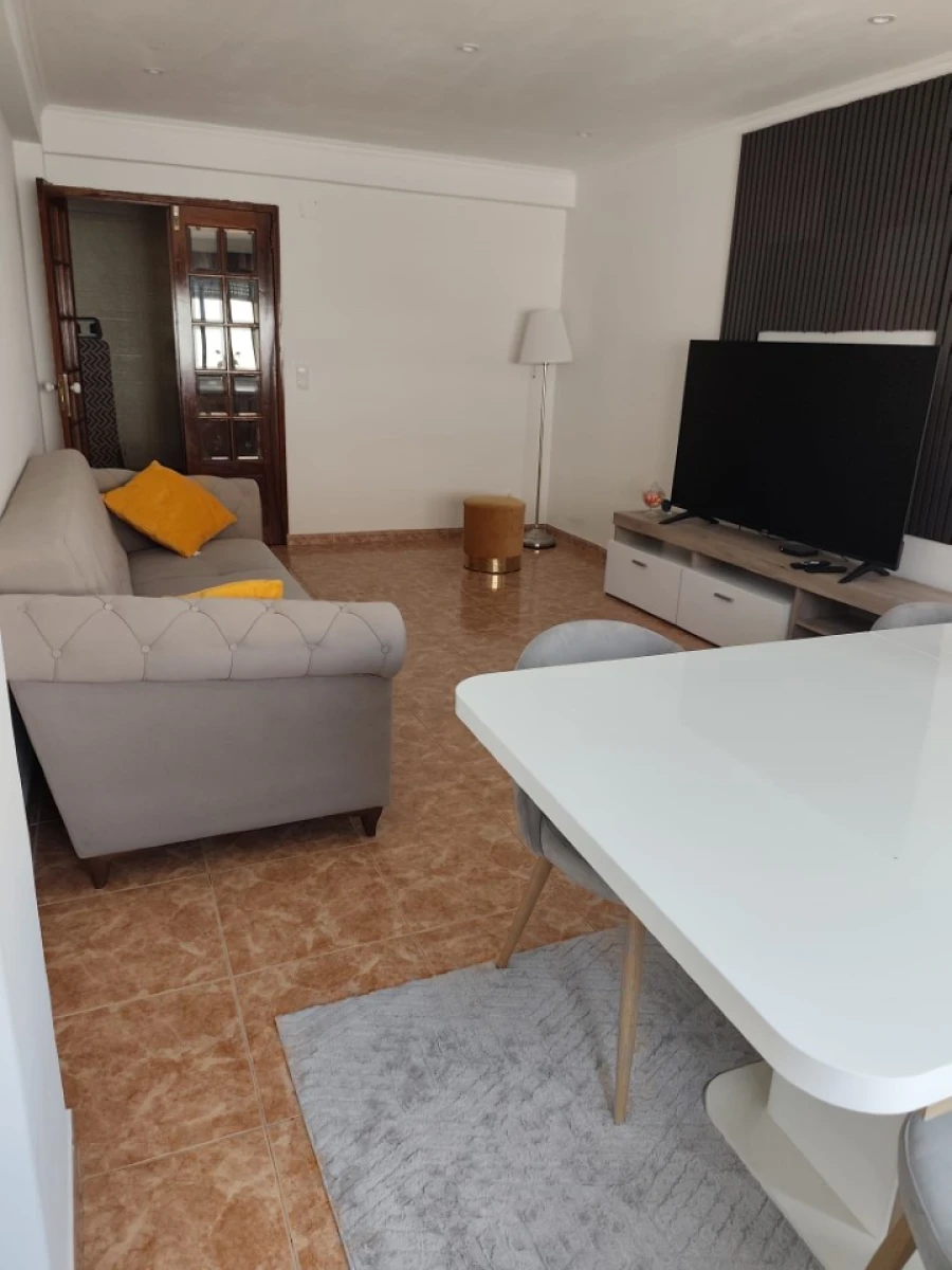 Apartamento T2 para Venda em Algueirão-Mem Martins Foto 28