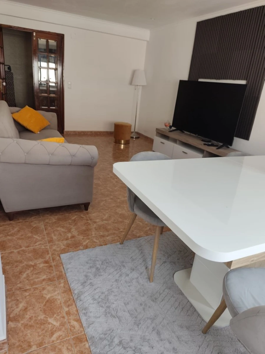 Apartamento T2 para Venda em Algueirão-Mem Martins Foto 31